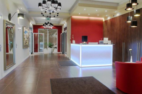 Гостиница Hotel Ajax  Джанки
